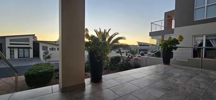 3 Bedroom Property for Sale in Sunset Estate Western Cape
